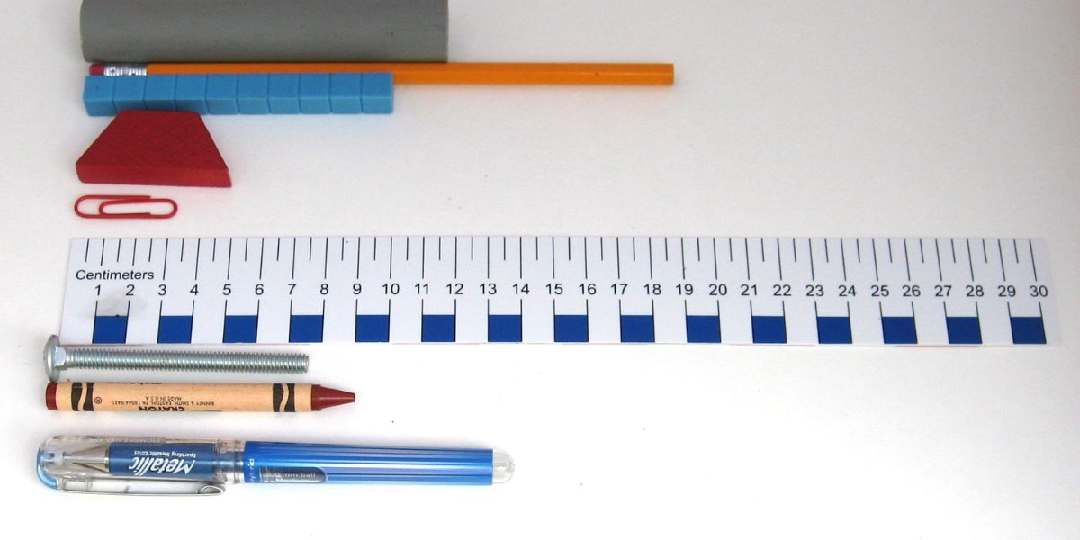 9 Common Things That Are 5 Centimeters Long